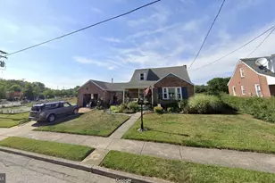 1747 E Wallace St, York, PA 17402 - Photo 1