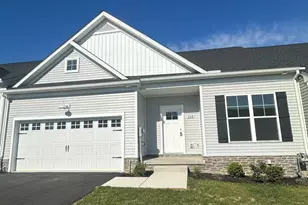 260 Rdg View Ln, Hanover, PA 17331 - Photo 1