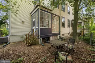 121 W Springettsbury Ave, York, PA 17403 - Photo 33