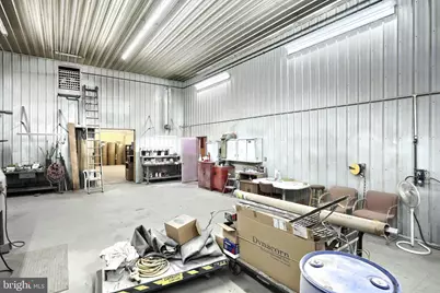 410 Broadway, Hanover, PA 17331 - Photo 11