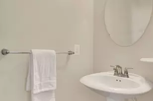 2040 Waterfall Dr, Hanover, PA 17331 - Photo 7