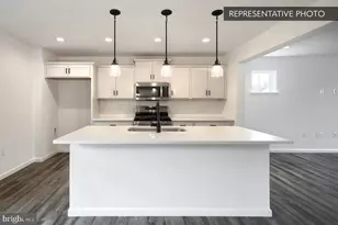 Pin Oak 5Br Plan At Hills At Valley View, Spring Grove, PA 17362 - Photo 9