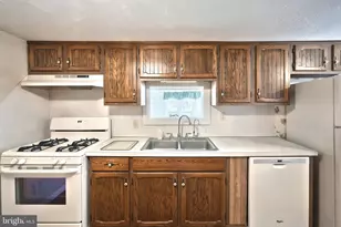 868 Greenbriar Rd, York, PA 17404 - Photo 31
