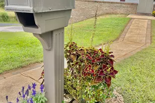 1 Valley View Rd, York, PA 17403 - Photo 5