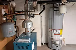 1918 Carlisle Rd, York, PA 17408 - Photo 7