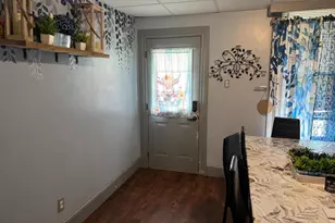 1431 W King St, York, PA 17404 - Photo 5