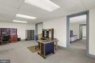 209 Broadway, Hanover, PA 17331 - Photo 21