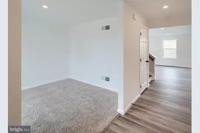 307 Boxwood Drive, Windsor, PA 17366 - Photo 7