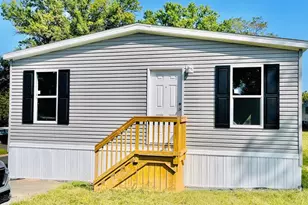 86 Cherokee Ave, Dover, PA 17315 - Photo 1