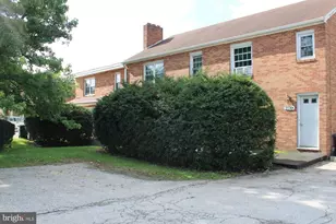 2174 S Queen St, York, PA 17402 - Photo 1