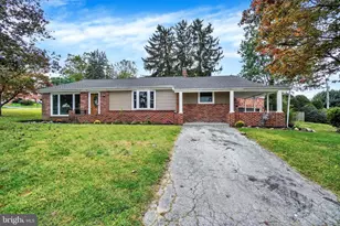 1000 Sundale Dr, York, PA 17402 - Photo 1