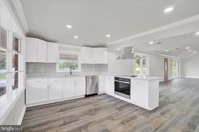 1000 Sundale Drive, York, PA 17402 - Photo 9