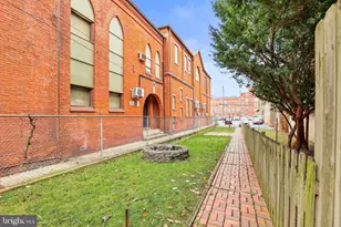 41 W Philadelphia St, York, PA 17401 - Photo 33