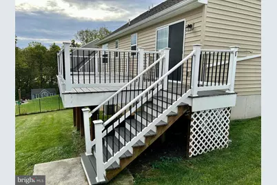 110 Lynne Drive, Mount Wolf, PA 17347 - Photo 11