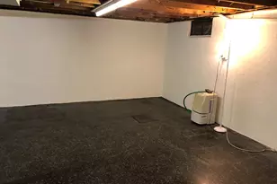 59 E Crestlyn, York, PA 17402 - Photo 11