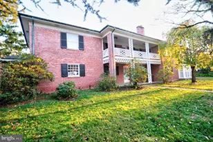 354 Pine Hill Ln, York, PA 17403 - Photo 1