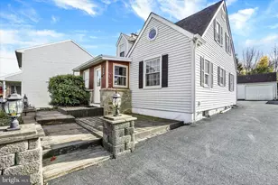 720 Skyline Dr, York, PA 17406 - Photo 5