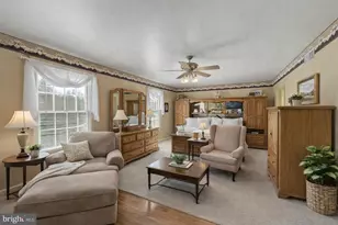 3121 Pineview Dr, Dover, PA 17315 - Photo 9