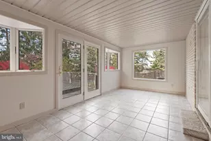 3045 Round Hill Rd, York, PA 17402 - Photo 21