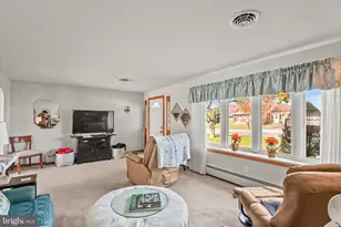 4050 Grandview Rd, Hanover, PA 17331 - Photo 7