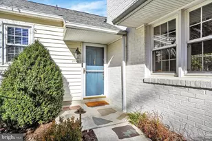 1190 Country Club Rd, York, PA 17403 - Photo 7