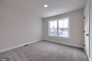 3847 Country Dr, Dover, PA 17315 - Photo 29