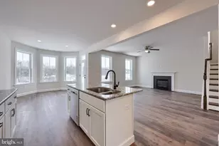 3847 Country Dr, Dover, PA 17315 - Photo 5