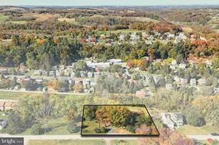 150 E Ridge Ave, Glen Rock, PA 17327 - Photo 3