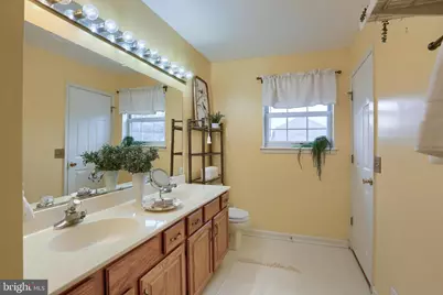 201 Overview Circle W, Red Lion, PA 17356 - Photo 19