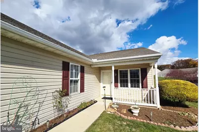 214 Equine Cove #214, Red Lion, PA 17356 - Photo 5