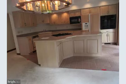 889 Heritage Hills Drive, York, PA 17402 - Photo 15