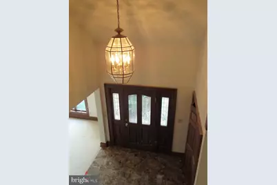 889 Heritage Hills Drive, York, PA 17402 - Photo 5