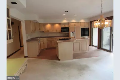 889 Heritage Hills Drive, York, PA 17402 - Photo 11