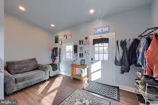 1061 Hay St, York, PA 17403 - Photo 5