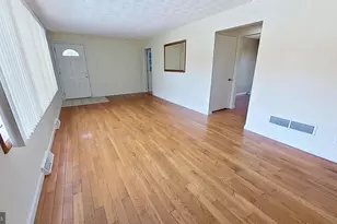 209 West Ave, Red Lion, PA 17356 - Photo 3