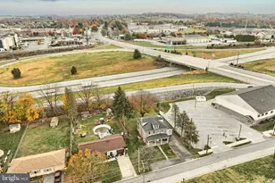 14 Gateway Rd, York, PA 17403 - Photo 33