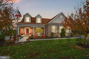 1029 Stonecroft Dr, Hanover, PA 17331 - Photo 3