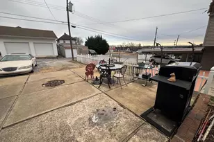 1321 Canterbury Ln, York, PA 17406 - Photo 5