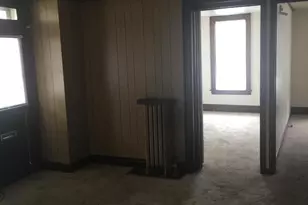 146 Pleasant St, Hanover, PA 17331 - Photo 9