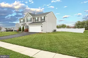 4021 Country Dr, Dover, PA 17315 - Photo 3
