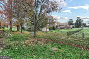 413 Weldon Dr, York, PA 17404 - Photo 29