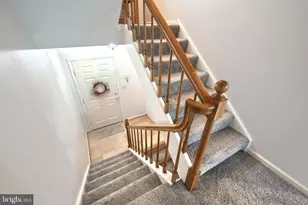 413 Weldon Dr, York, PA 17404 - Photo 3
