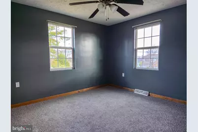 910 E Butter Road, York, PA 17406 - Photo 27