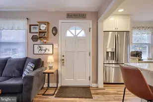 2000 Filbert St, York, PA 17404 - Photo 5