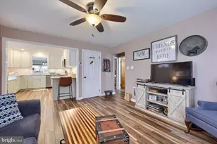 2000 Filbert St, York, PA 17404 - Photo 9