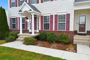 8569 Diamond Run Ct, Seven Valleys, PA 17360 - Photo 5