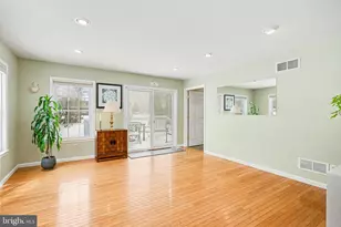 349 Jasmine Dr, Hanover, PA 17331 - Photo 5