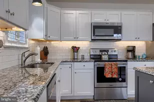 2521 Edgewood Ln, York, PA 17403 - Photo 17