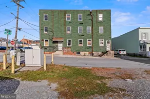 25 Laurel St, York, PA 17404 - Photo 3