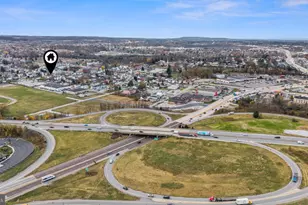 25 Laurel St, York, PA 17404 - Photo 7